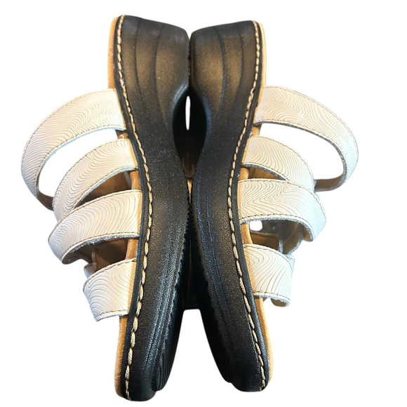 Clark’s Merliah Karli White Sandal Size 9 Wide Width - Picture 6 of 9